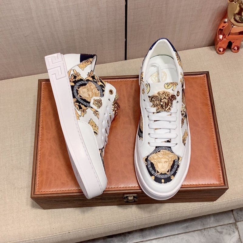 Givenchy Sneakers